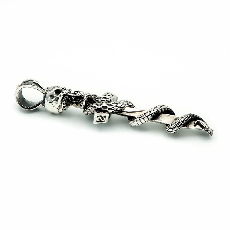 3132  SERPENT´S EDGE
