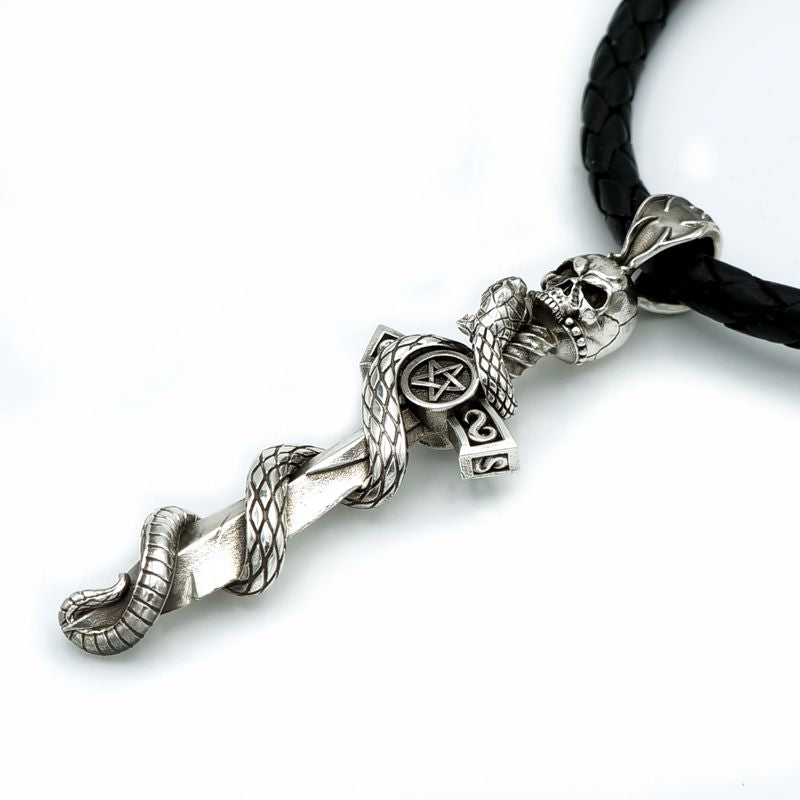 3132  SERPENT´S EDGE
